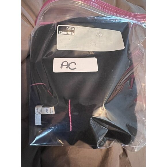 Joie Black Women Pink Seams Sweater Wool Cashmere Blend Short Crew Neck Size XXS - Picture 9 of 9